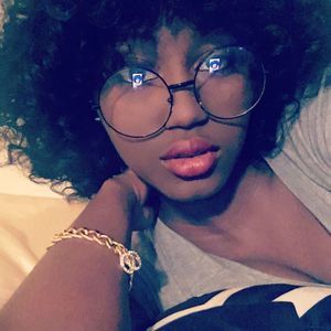 Meet your Posher, Tamia